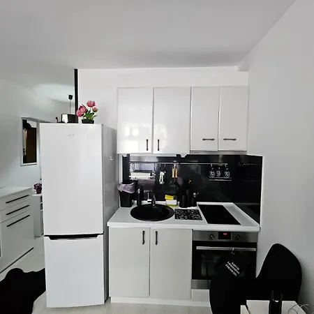 Romantic Sensual Retreat By Flat Mаnager Apartman *